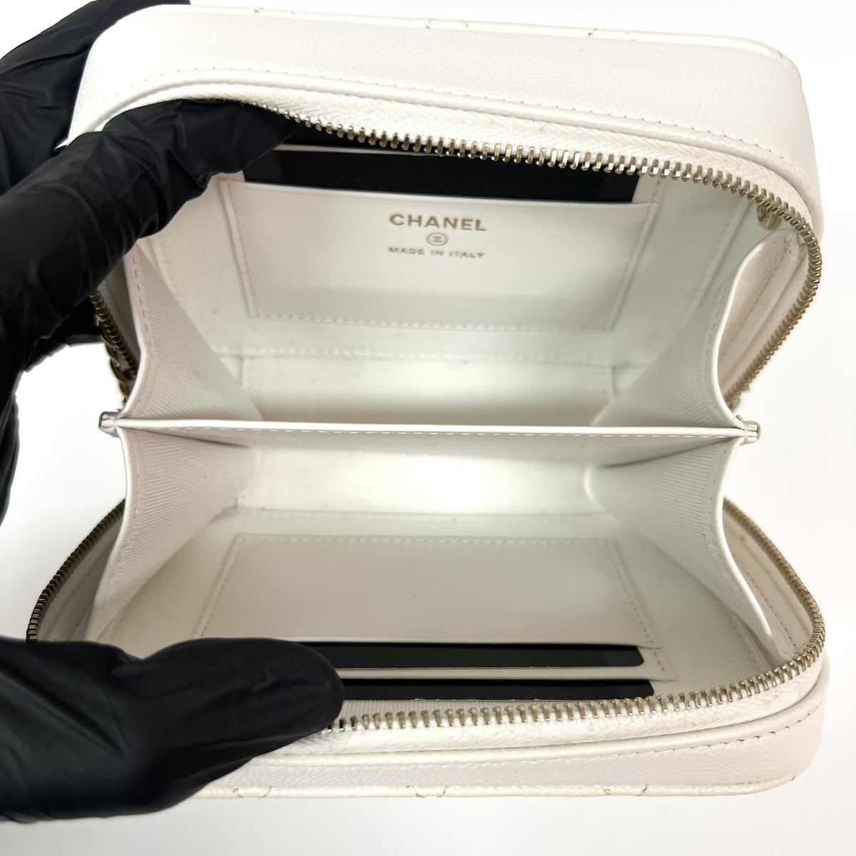 Chanel Square CC Chain Camera Quilted Caviar, White, Leather, Shoulder Bag