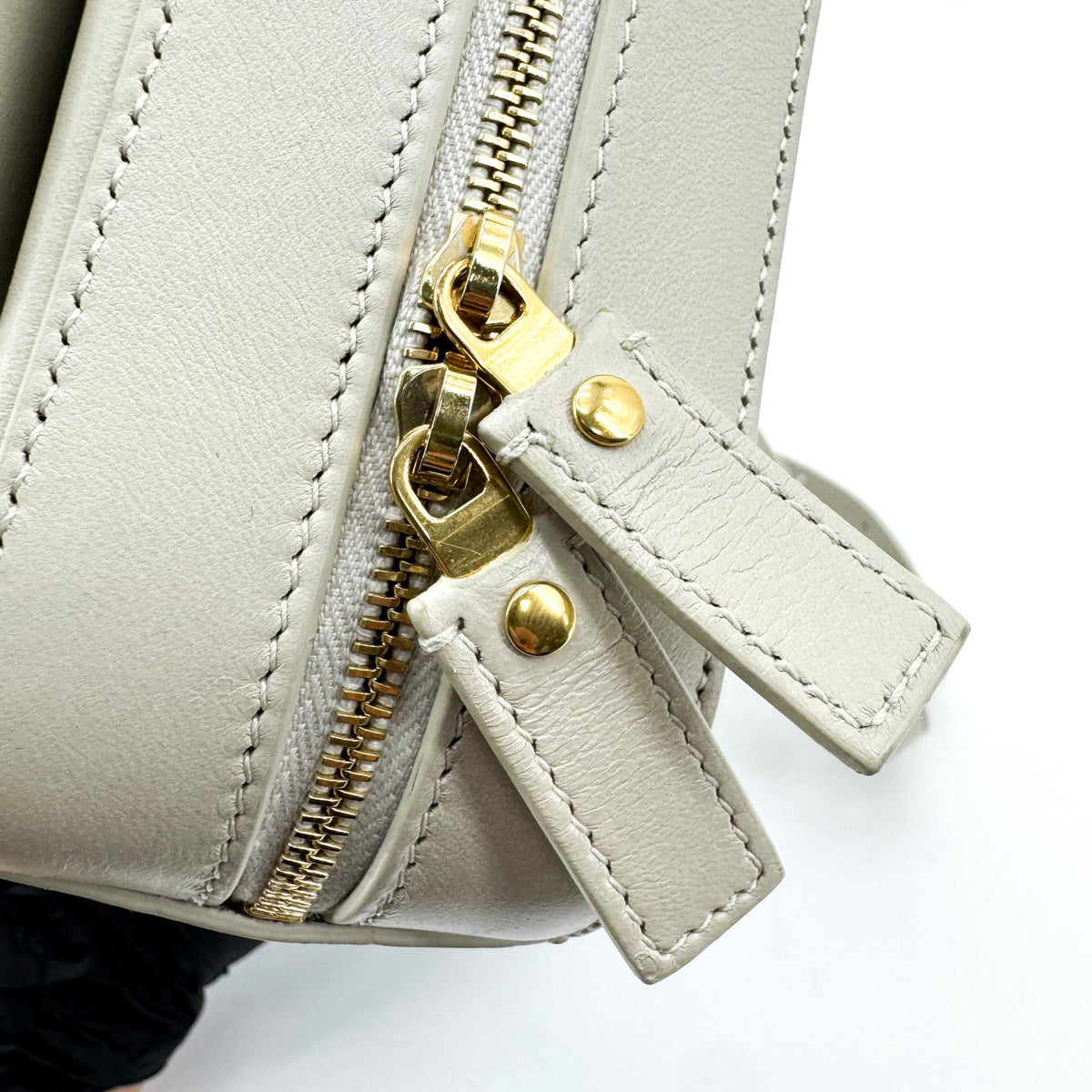 Saint Laurent Vicky Camera Vertical Quilted Leather, Gray, Leather, Handbag