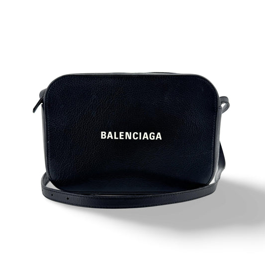 Balenciaga Everyday Camera Leather, Black, Leather, Handbag