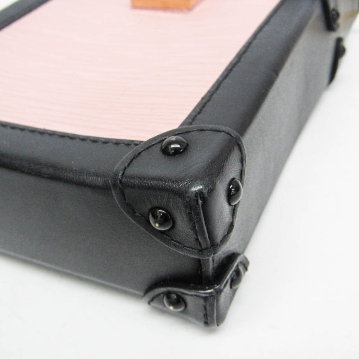 Louis Vuitton Vertical Trunk Pochette Epi Leather, Black, Leather, Clutch