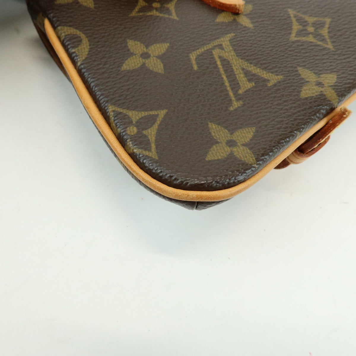 Louis Vuitton Marelle Waist Monogram Canvas, Brown, Canvas, Handbag