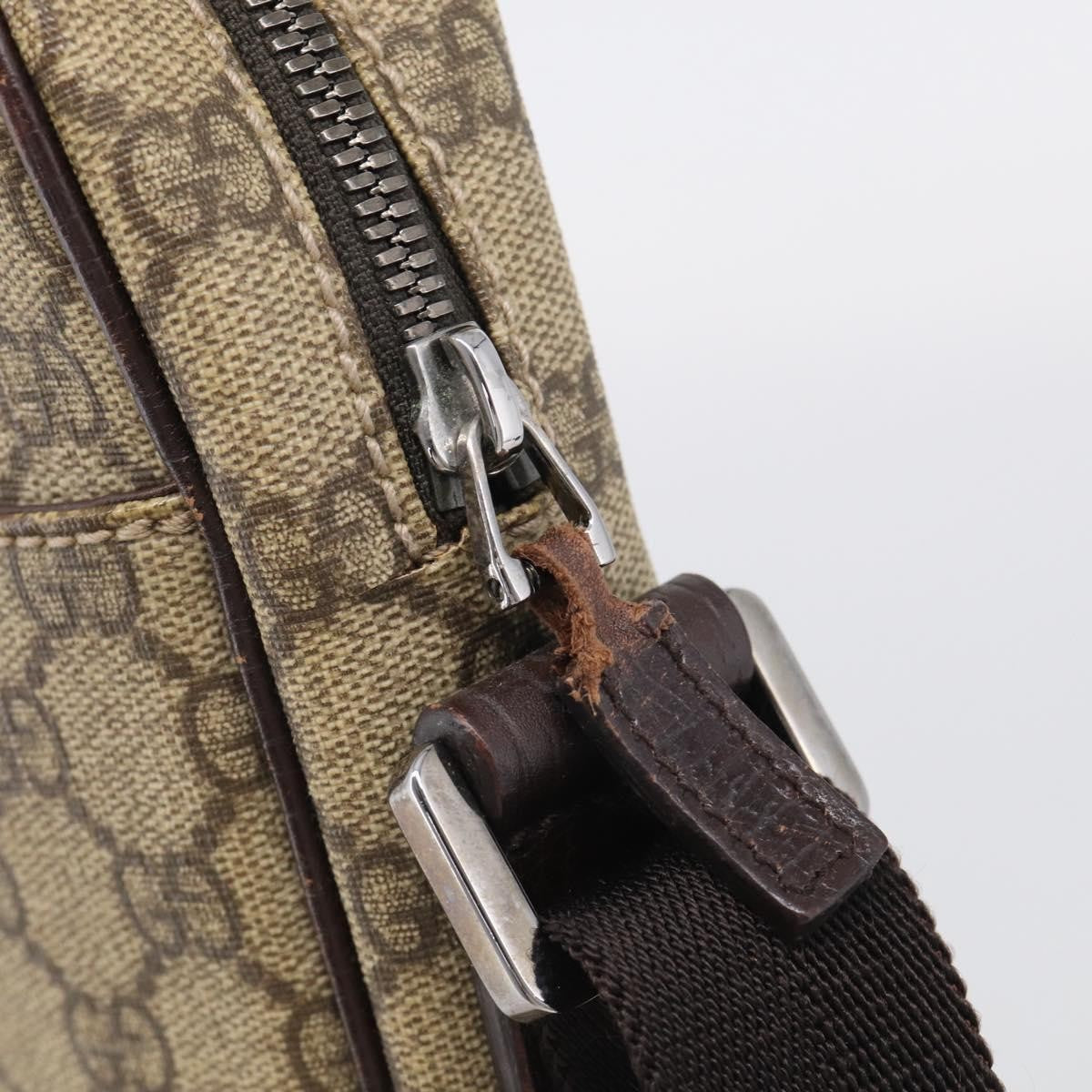 Gucci Vintage Front Pocket Flat Messenger GG Canvas and Leather, Beige, Canvas, Shoulder Bag