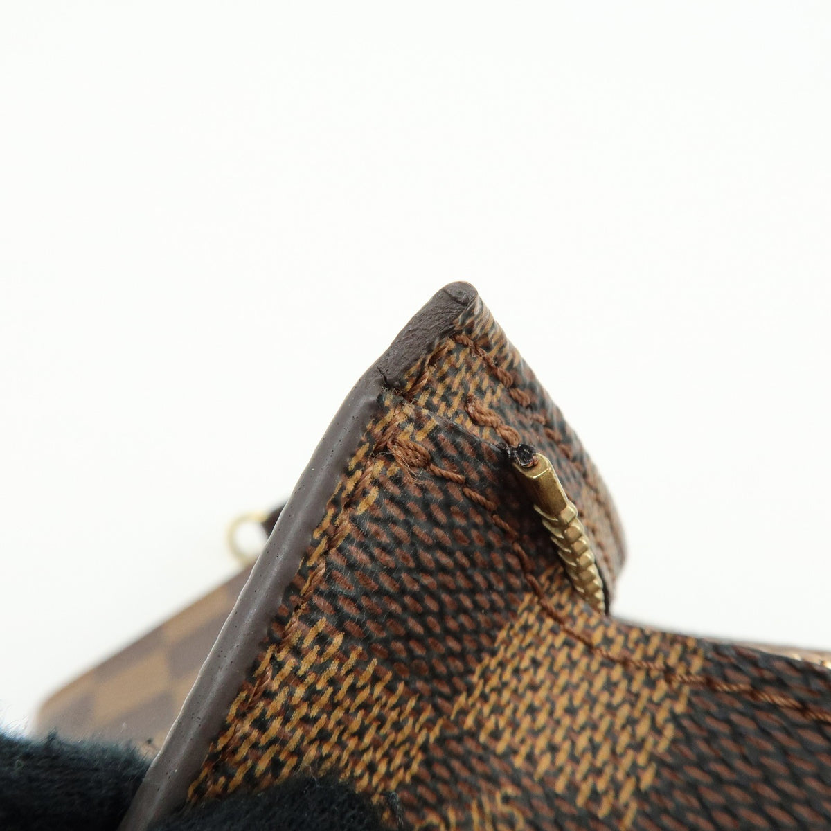 Louis Vuitton Marais Bucket Zip Damier, Brown, Canvas, Clutch