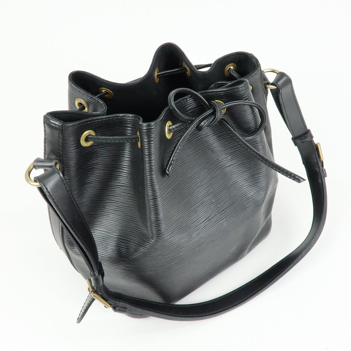 Louis Vuitton Petit Noe Epi Leather, Black, Leather, Handbag