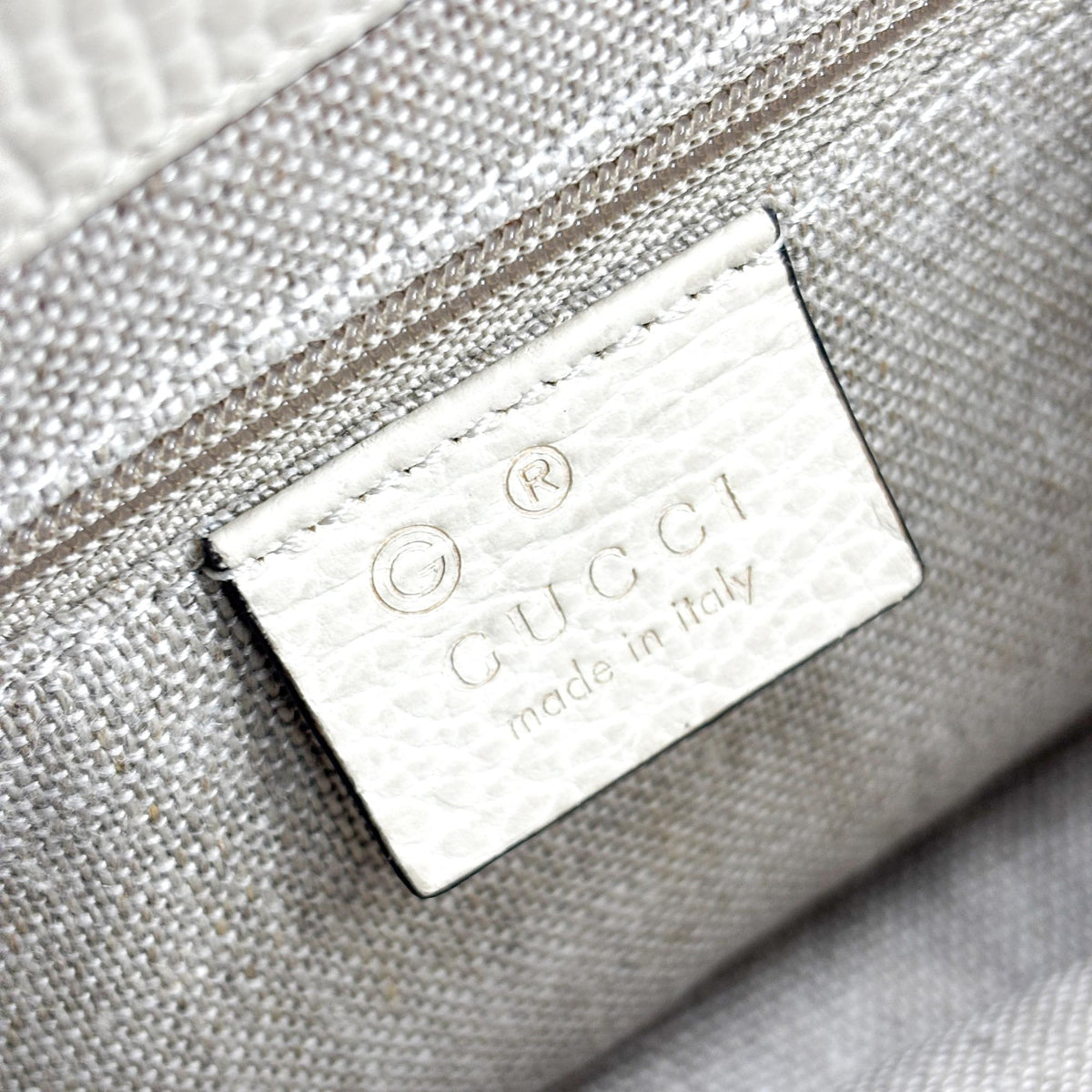 Gucci Interlocking Leather, Beige, Leather, Shoulder Bag
