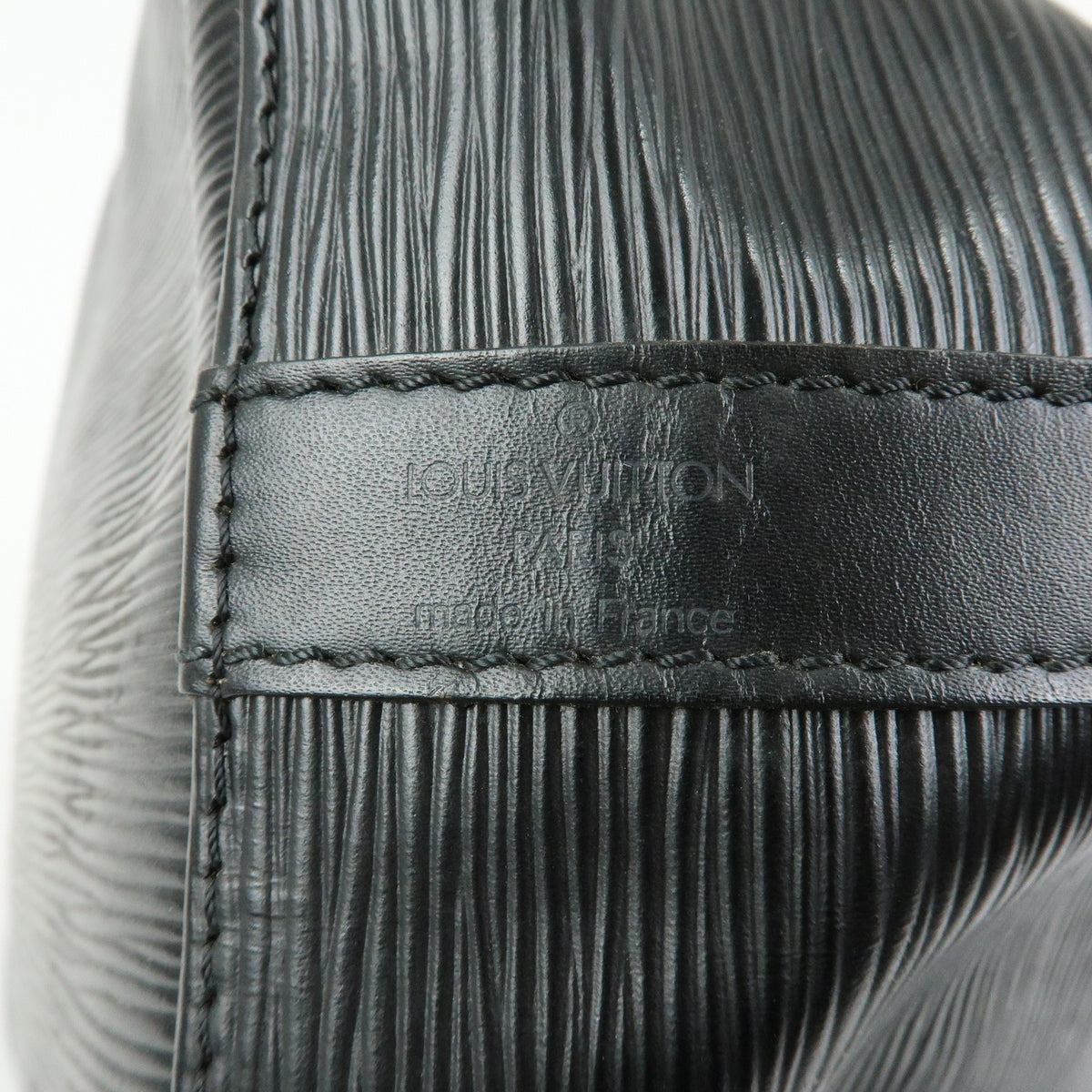 Louis Vuitton Petit Noe Epi Leather, Black, Leather, Handbag