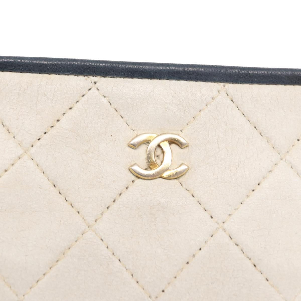 Chanel Chain Leather, White, Leather, Shoulder Bag