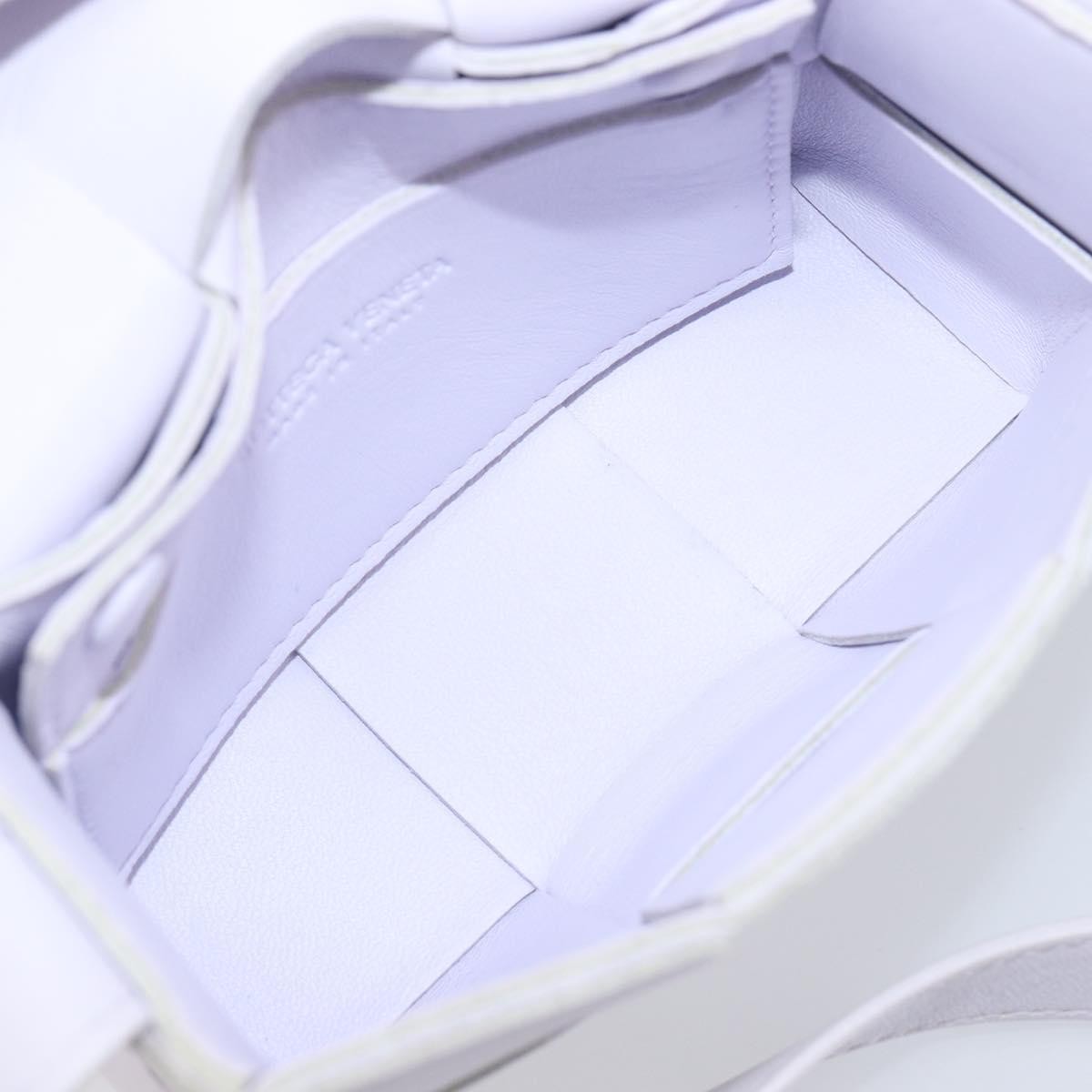 Bottega Veneta Cassette Maxi Intrecciato Leather, White, Leather, Clutch