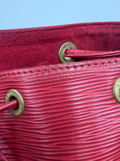 Louis Vuitton Petit Noe Epi Leather, Red, Leather, Handbag