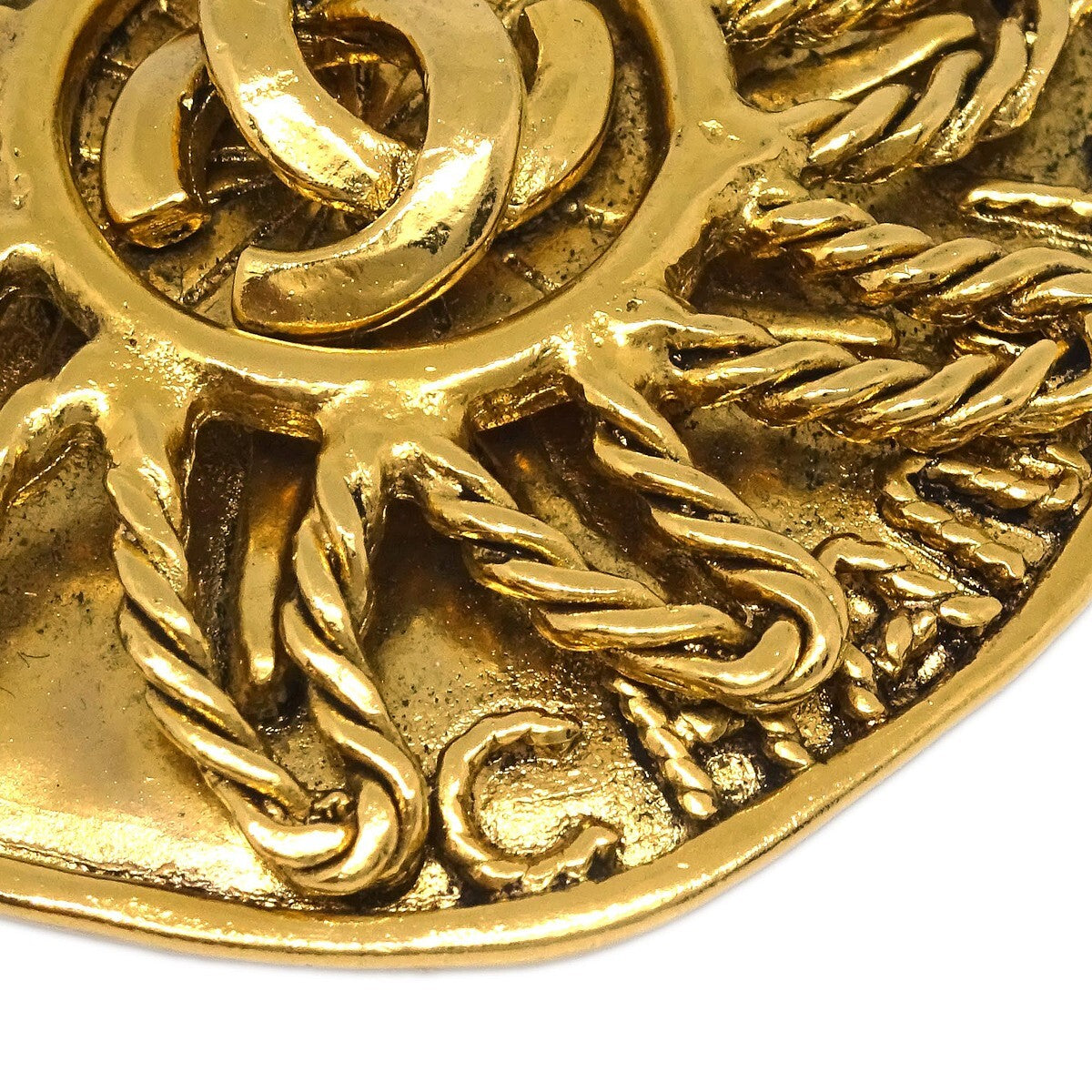 Chanel Vintage Round CC Sun Metal, Gold, Gold Plated, Brooch