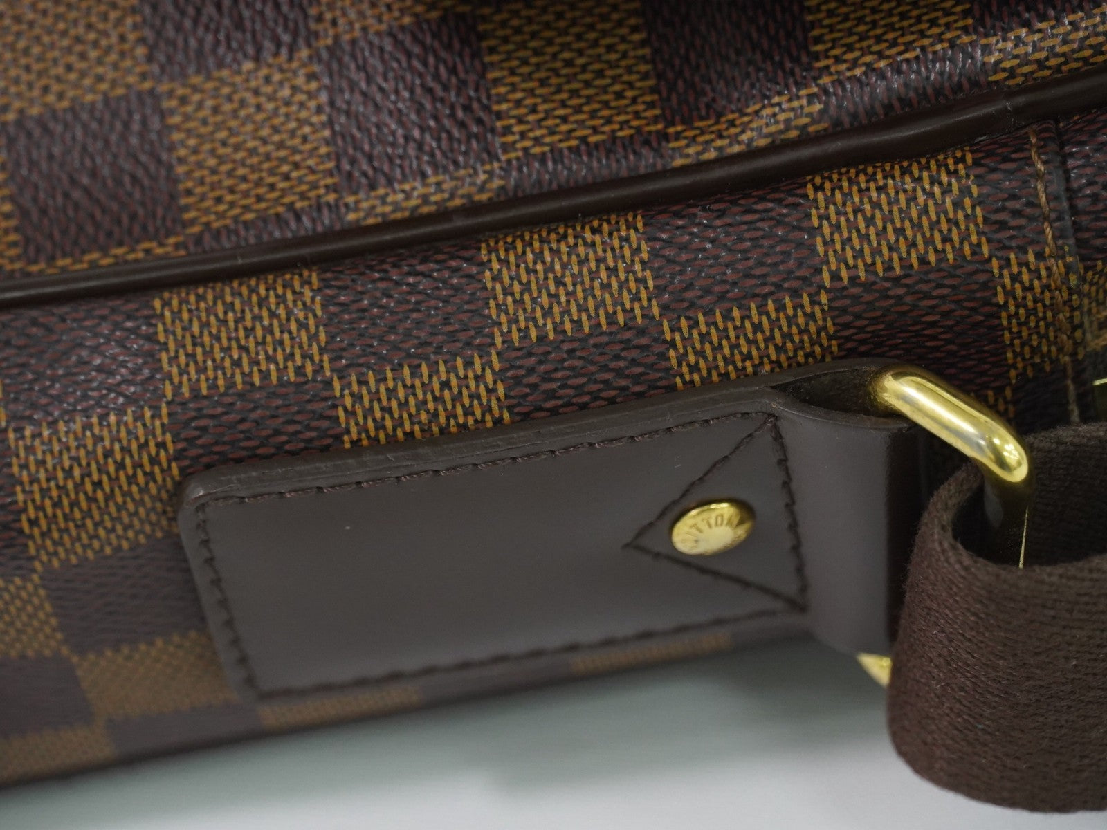 Louis Vuitton Shelton Messenger Damier Ebene, Brown, Canvas, Shoulder Bag