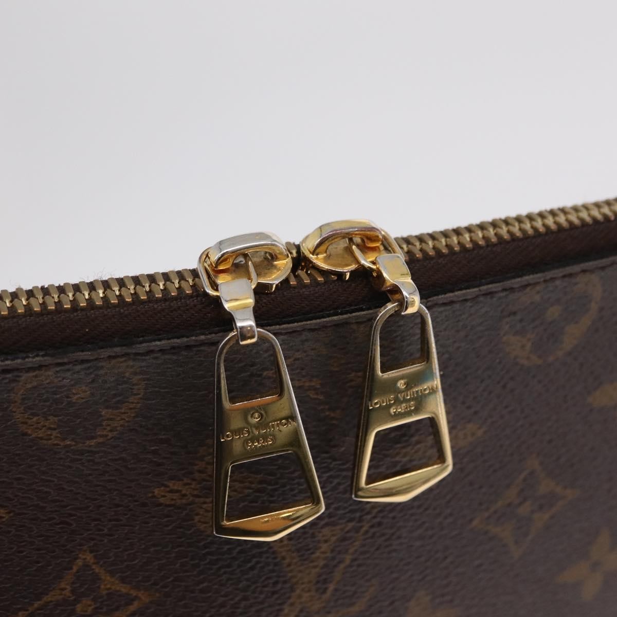 Louis Vuitton Lorette Monogram Canvas, Brown, Canvas, Handbag