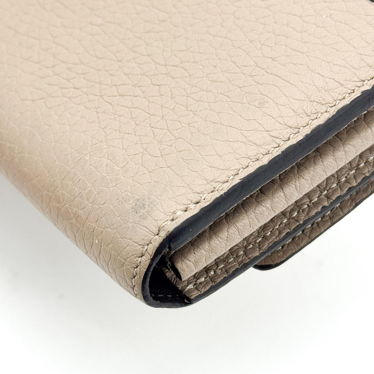 Louis Vuitton Louise Clutch Leather, Beige, Leather, Clutch