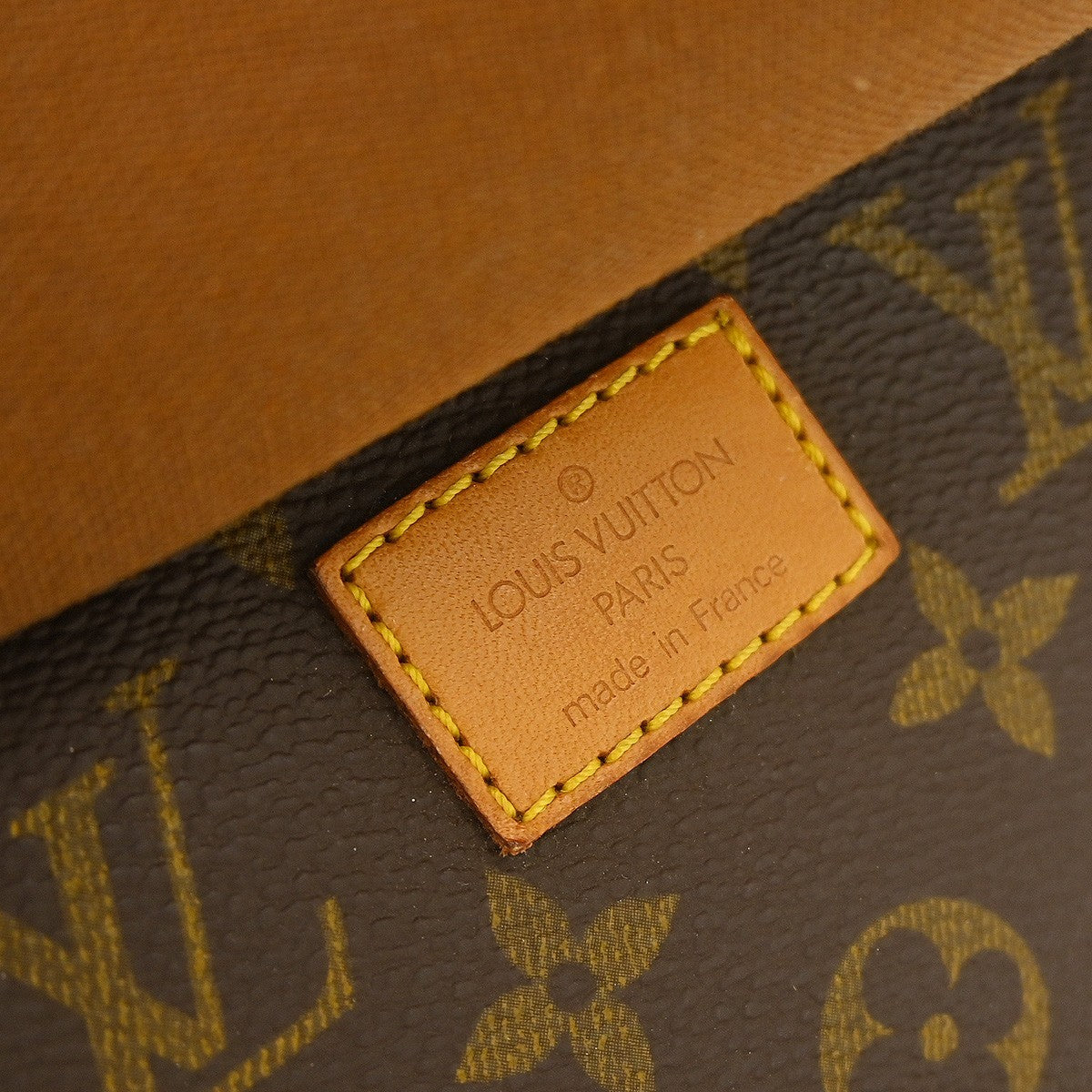 Louis Vuitton Saumur Monogram Canvas, Brown, Canvas, Shoulder Bag