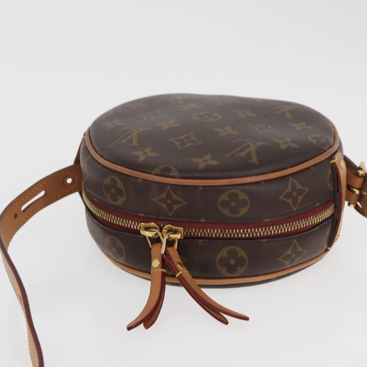 Louis Vuitton Boite Chapeau Souple Monogram Canvas, Brown, Canvas, Shoulder Bag