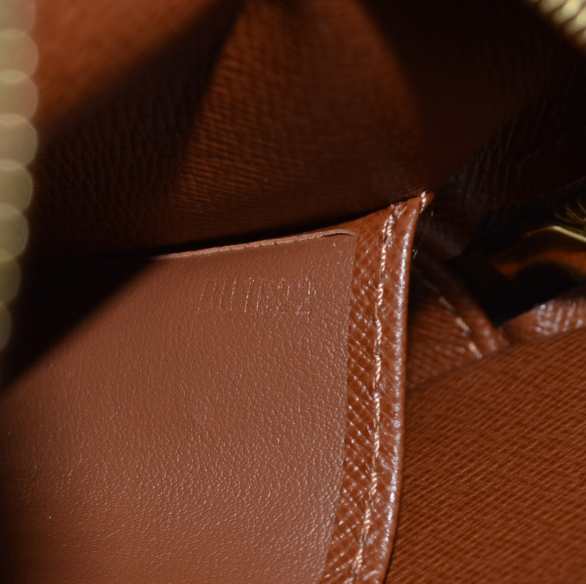 Louis Vuitton Cite Pochette Monogram Canvas, Brown, Canvas, Clutch