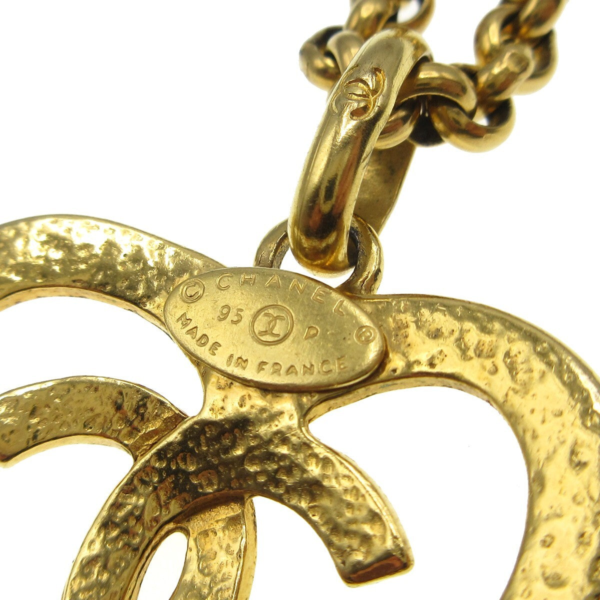 Chanel CC Heart Pendant Metal, Gold, Gold Plated, Necklace