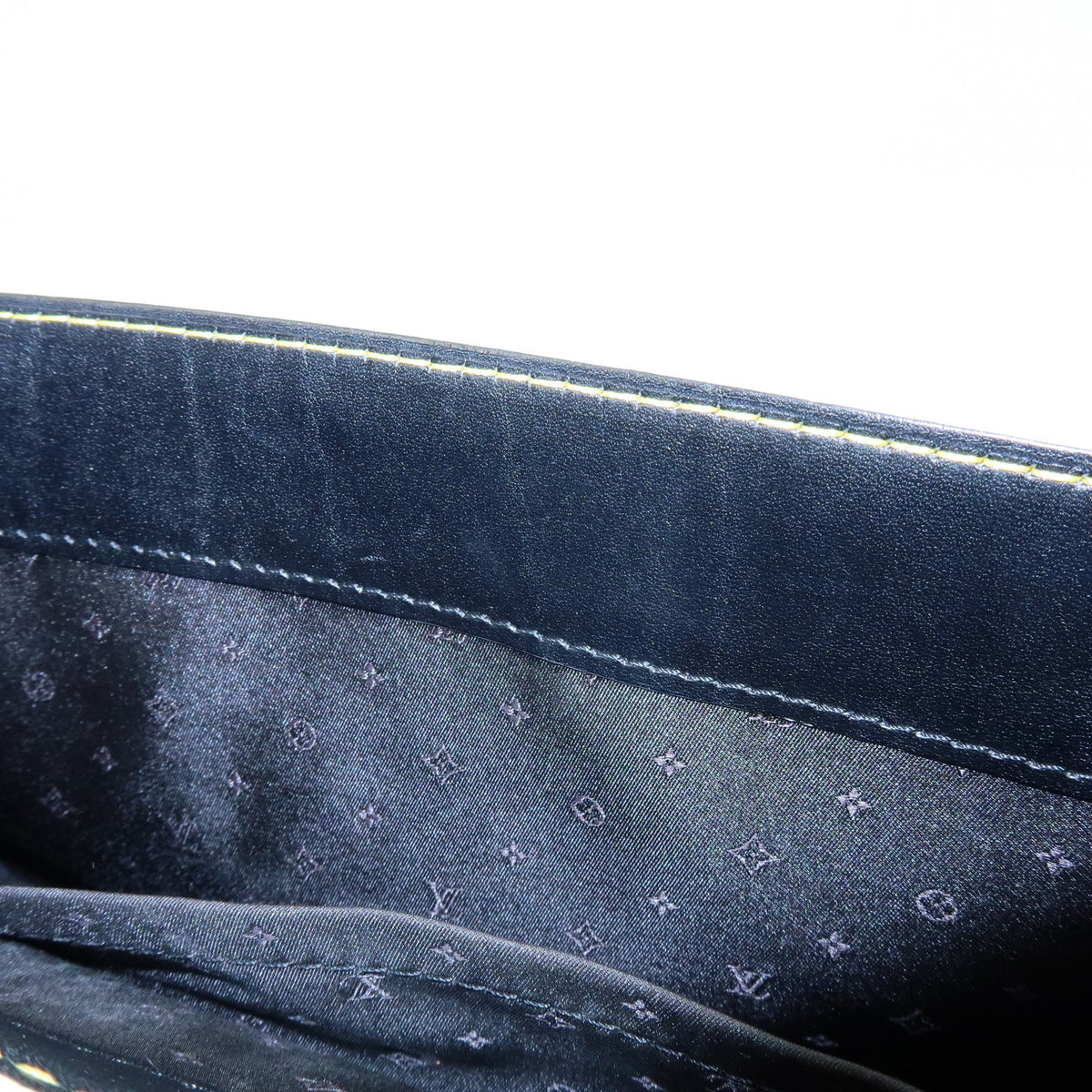 Louis Vuitton Suhali Le Talentueux Leather, Black, Leather, Handbag