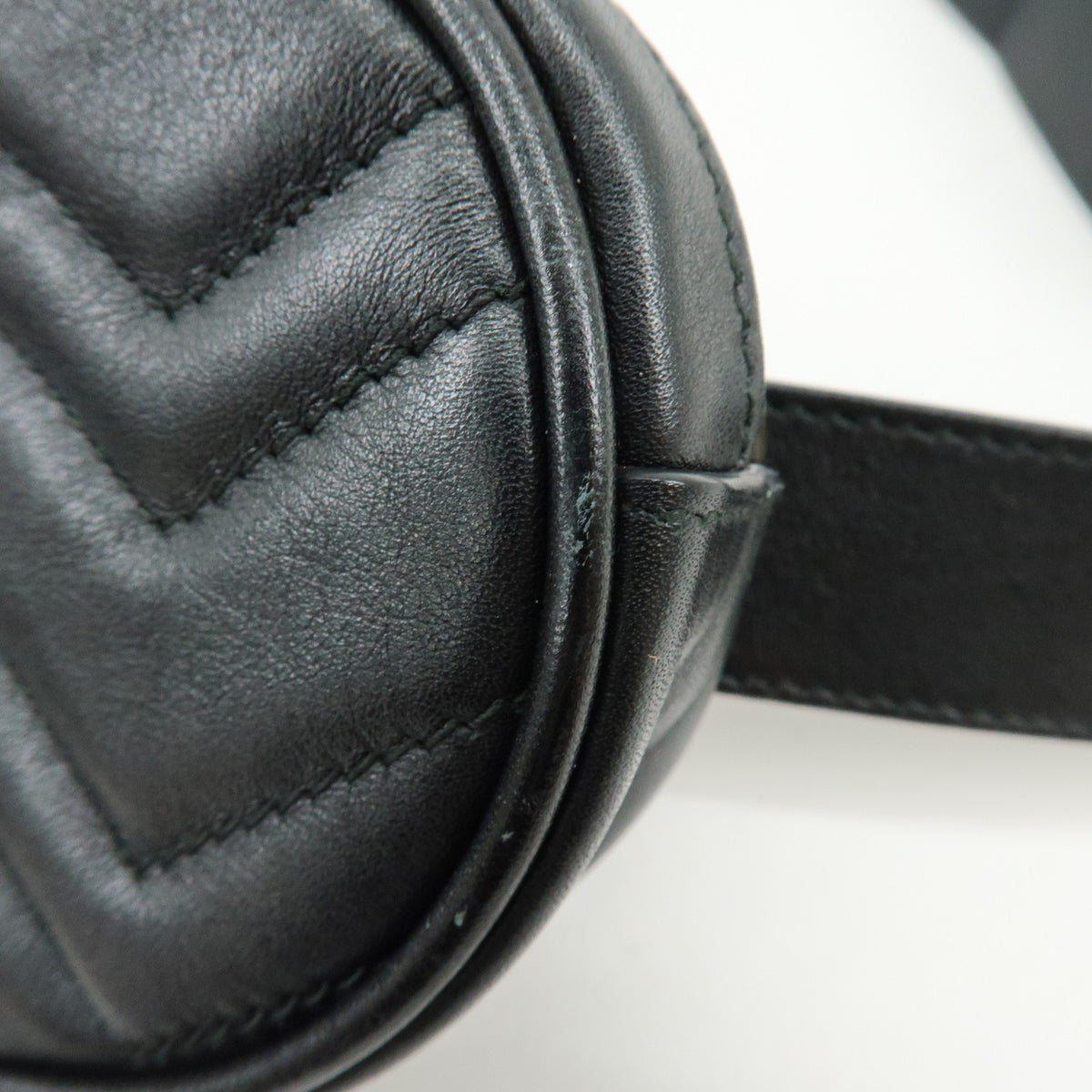 Gucci GG Marmont Belt Matelasse Leather, Black, Leather, Handbag