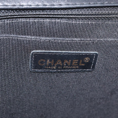 Chanel Chanel Matelassé Cuir Noir Black leather, Black, Leather, Handbag