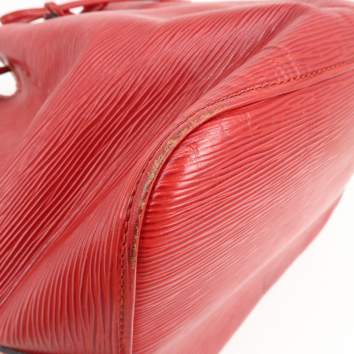 Louis Vuitton Petit Noe Epi Leather, Red, Leather, Handbag