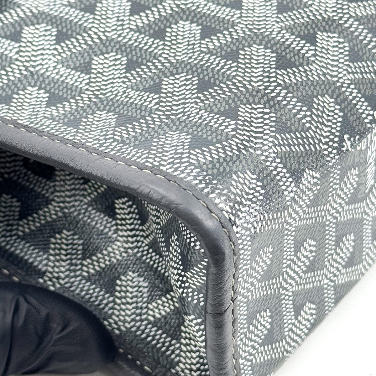 Goyard Jouvence Toiletry Coated Canvas, Black, Canvas, Clutch