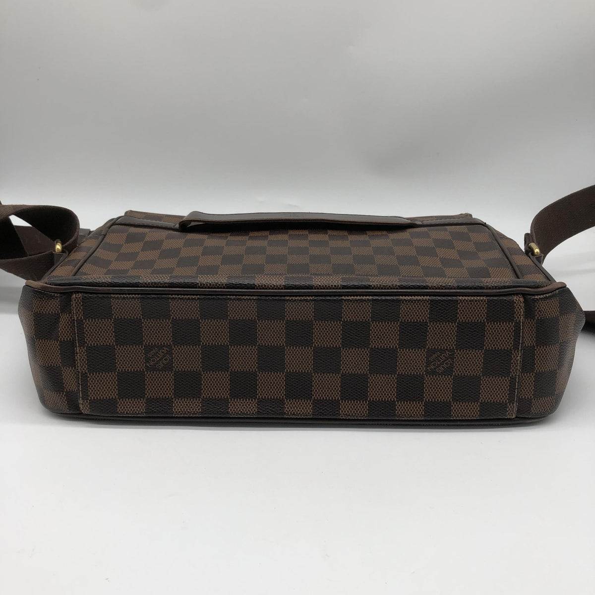 Louis Vuitton Shelton Messenger Damier Ebene, Brown, Canvas, Shoulder Bag