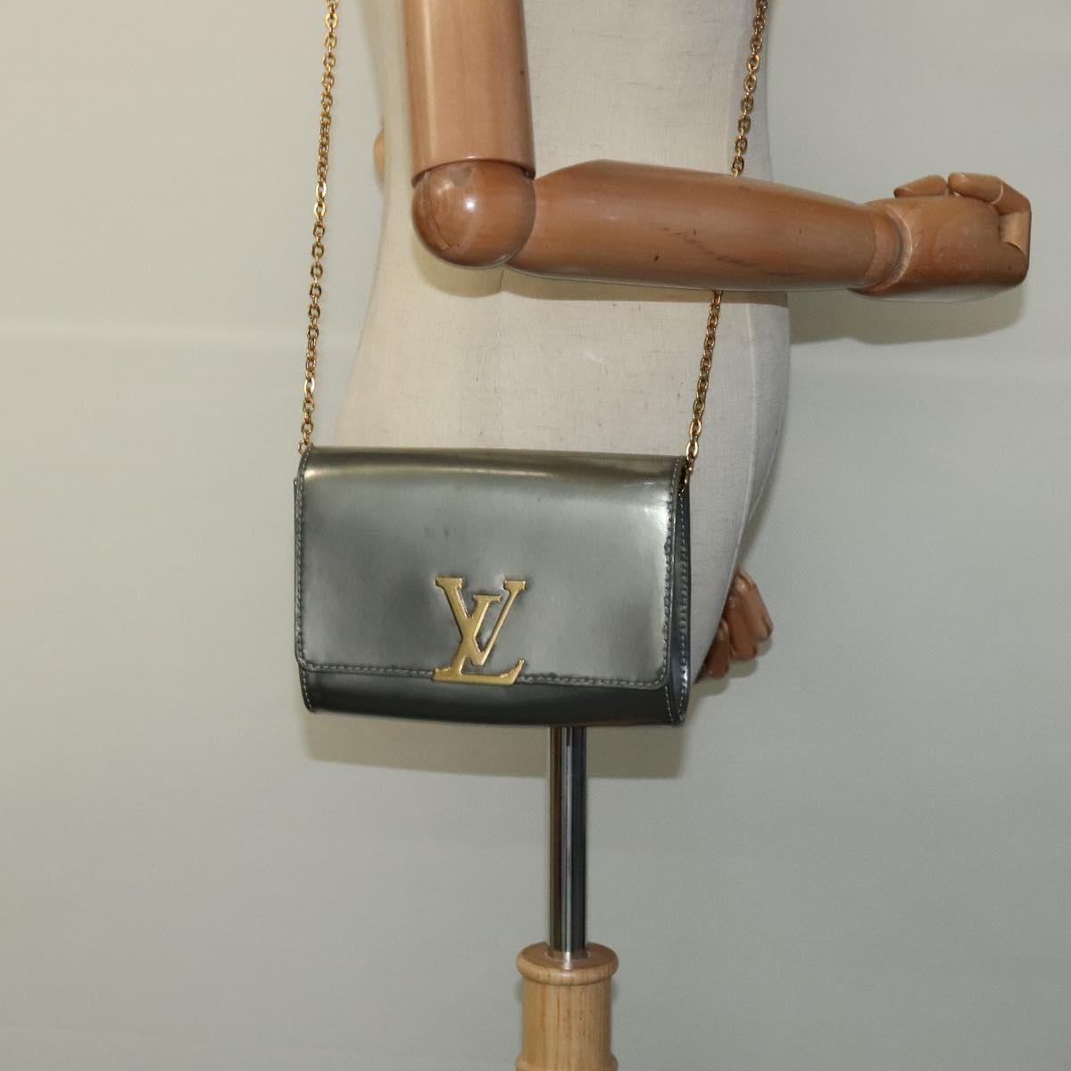 Louis Vuitton Chain Louise Clutch Patent, Silver, Patent Leather, Clutch