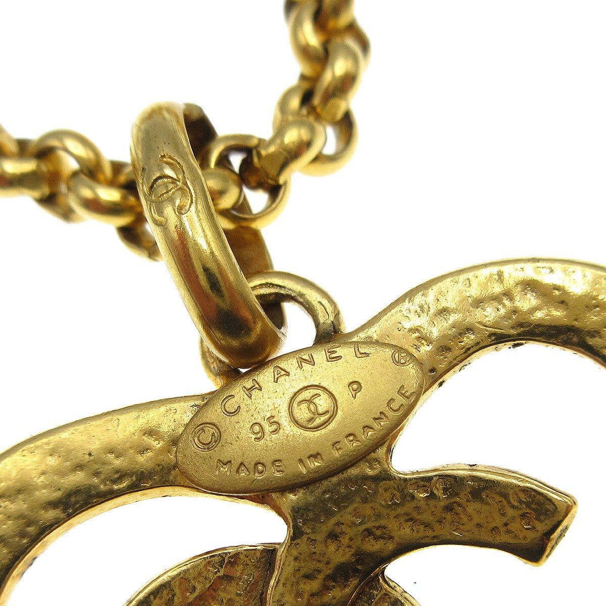 Chanel CC Heart Pendant Metal, Gold, Gold Plated, Necklace