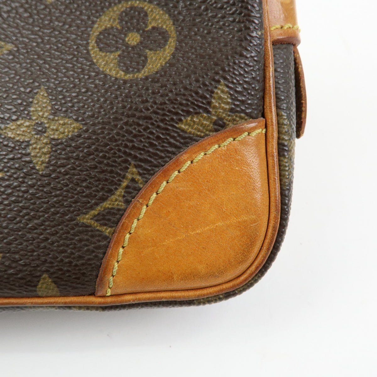 Louis Vuitton Marly Dragonne Clutch Monogram Canvas, Brown, Canvas, Clutch