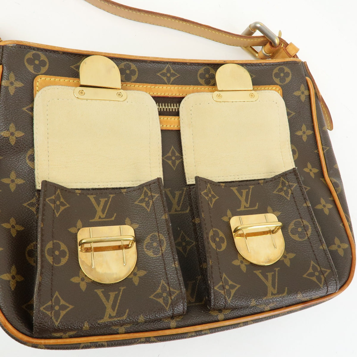 Louis Vuitton Hudson Monogram Canvas, Brown, Canvas, Handbag