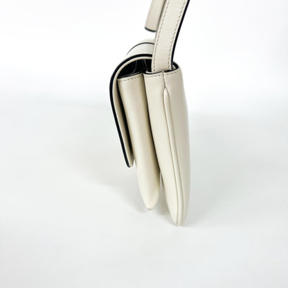 Gucci Arli Shoulder Bag Leather, White, Leather, Shoulder Bag
