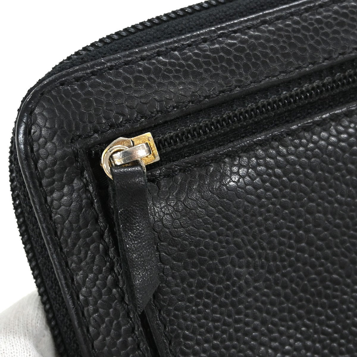 Chanel Portefeuille long CC logo calfskin leather, Black, Leather, Wallet