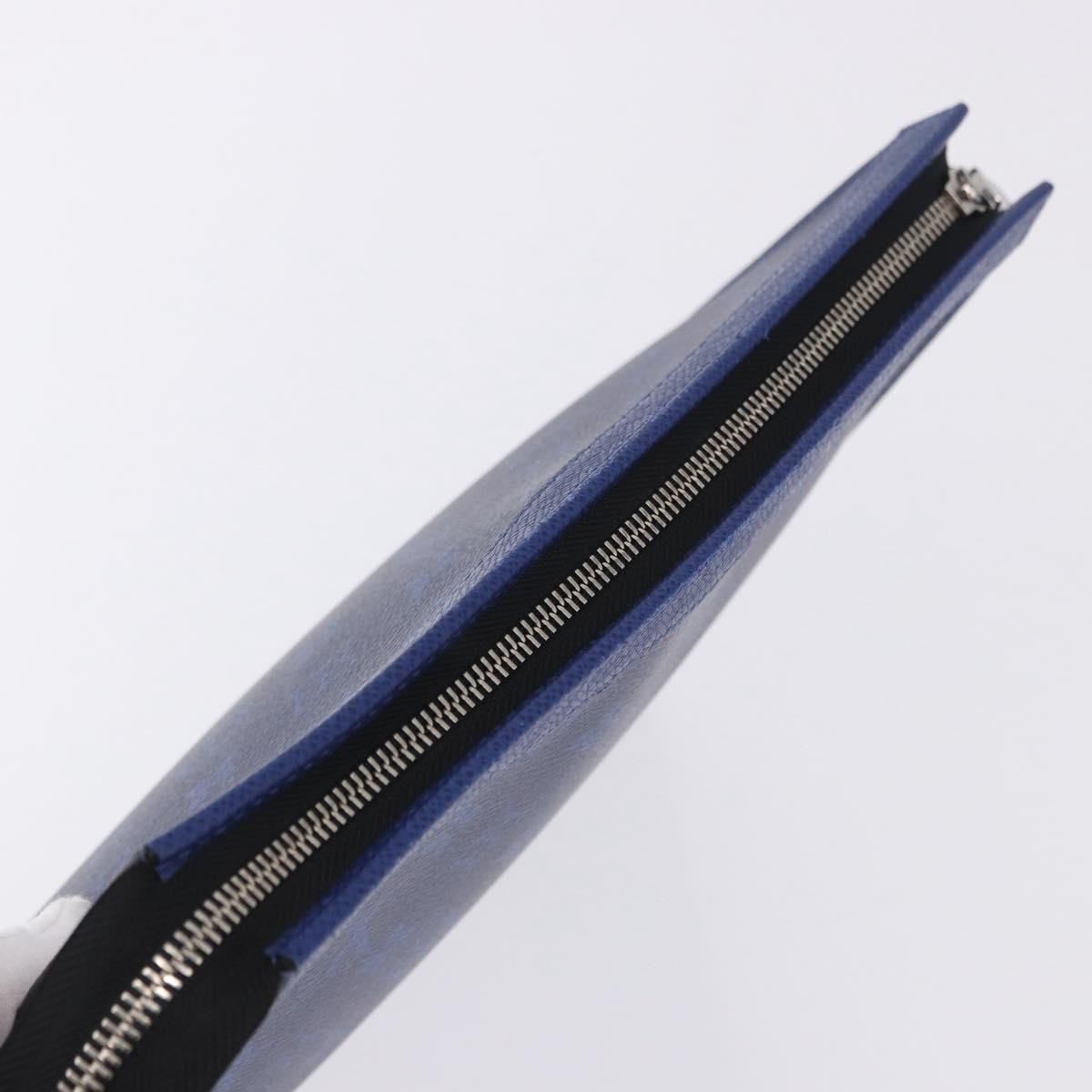 Louis Vuitton Pochette Voyage Monogram Taigarama, Blue, Leather, Clutch