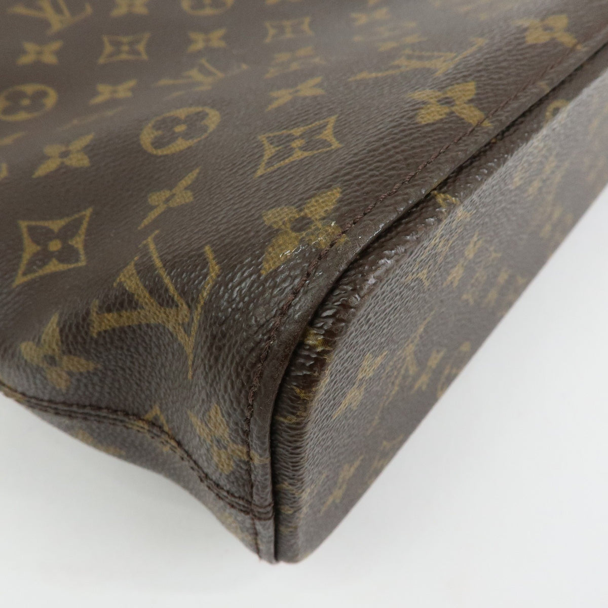 Louis Vuitton Luco Monogram Canvas, Brown, Canvas, Handbag