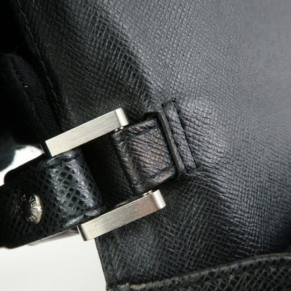 Louis Vuitton Selenga Pochette Taiga Leather, Black, Leather, Clutch