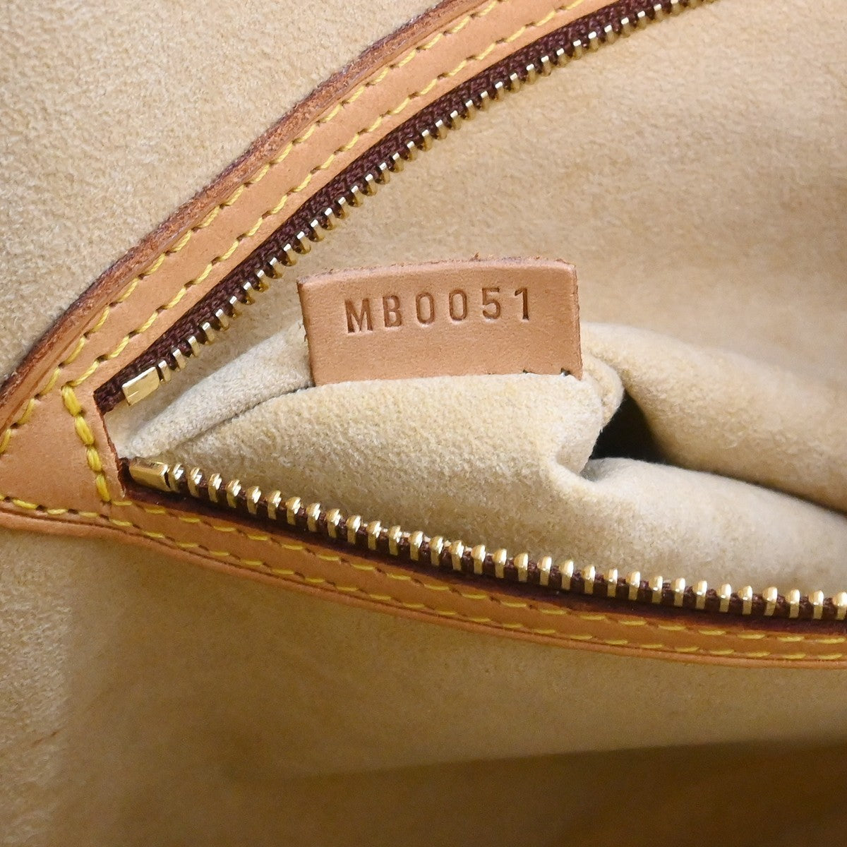 Louis Vuitton Babylone Monogram Canvas, Brown, Canvas, Handbag