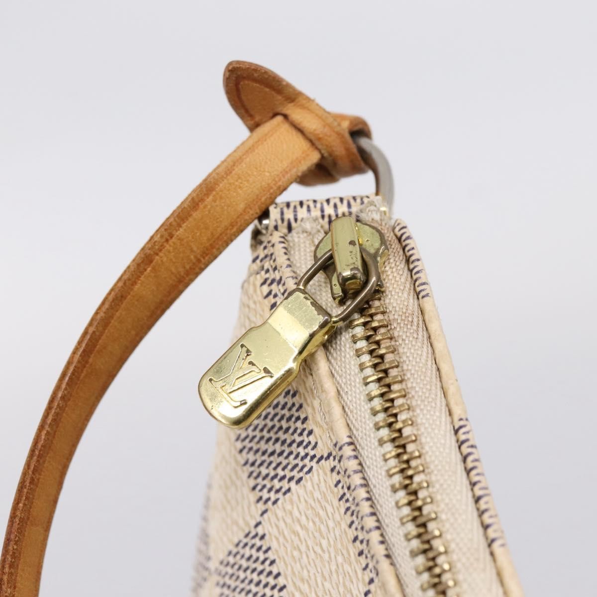 Louis Vuitton Pochette Accessoires NM Damier, White, Canvas, Clutch