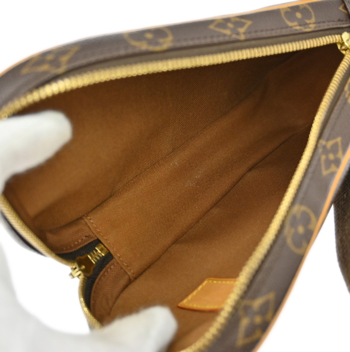 Louis Vuitton Pochette Gange Monogram Canvas, Brown, Canvas, Clutch