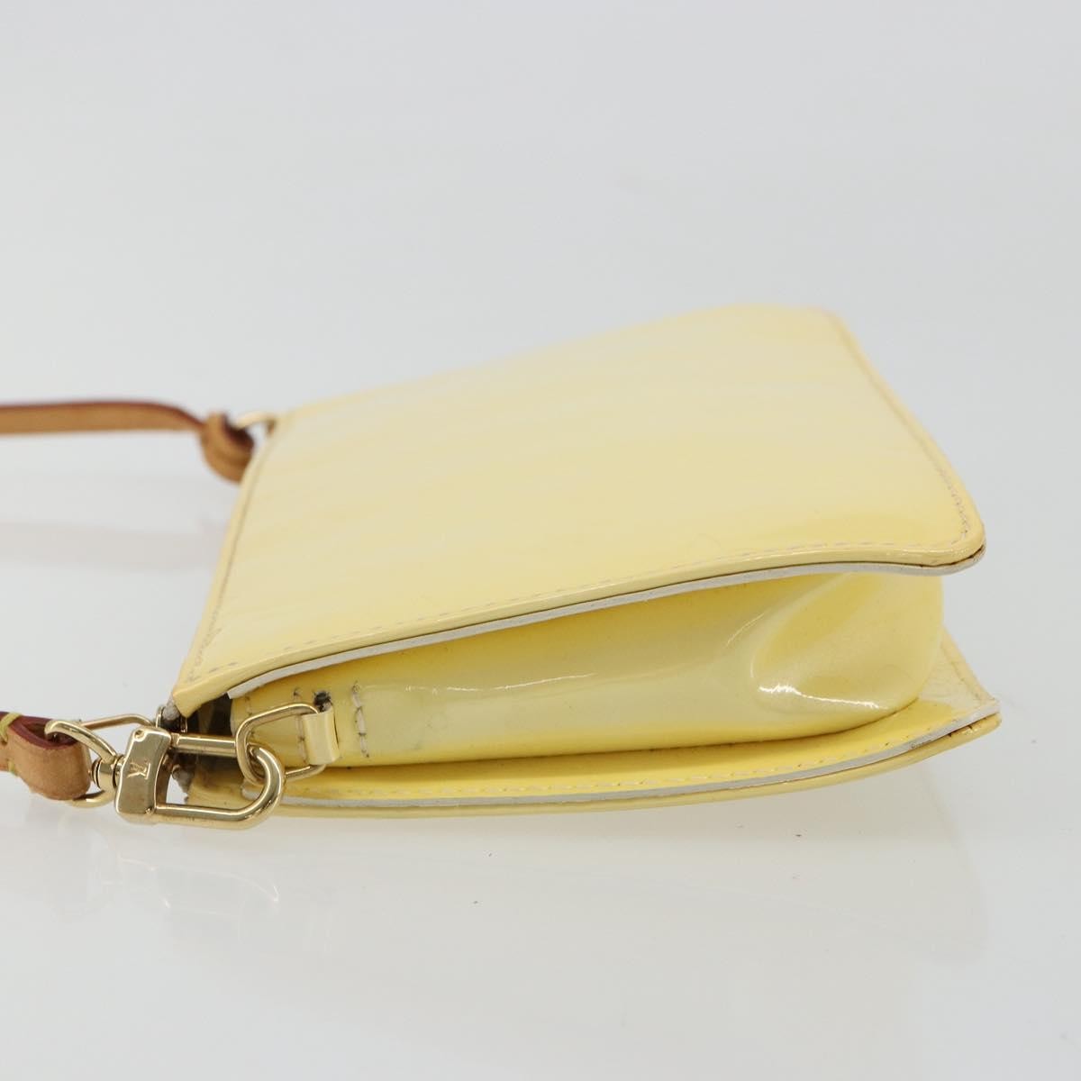 Louis Vuitton Lexington Pochette Monogram Vernis, Beige, Patent Leather, Clutch