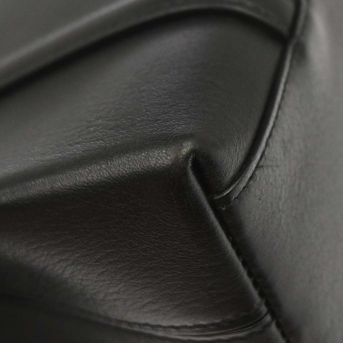 Cartier Cabochon Leather, Black, Leather, Handbag