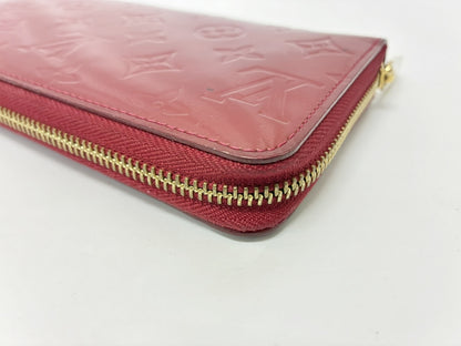 Louis Vuitton Zippy Monogram Vernis, Red, Patent Leather, Wallet