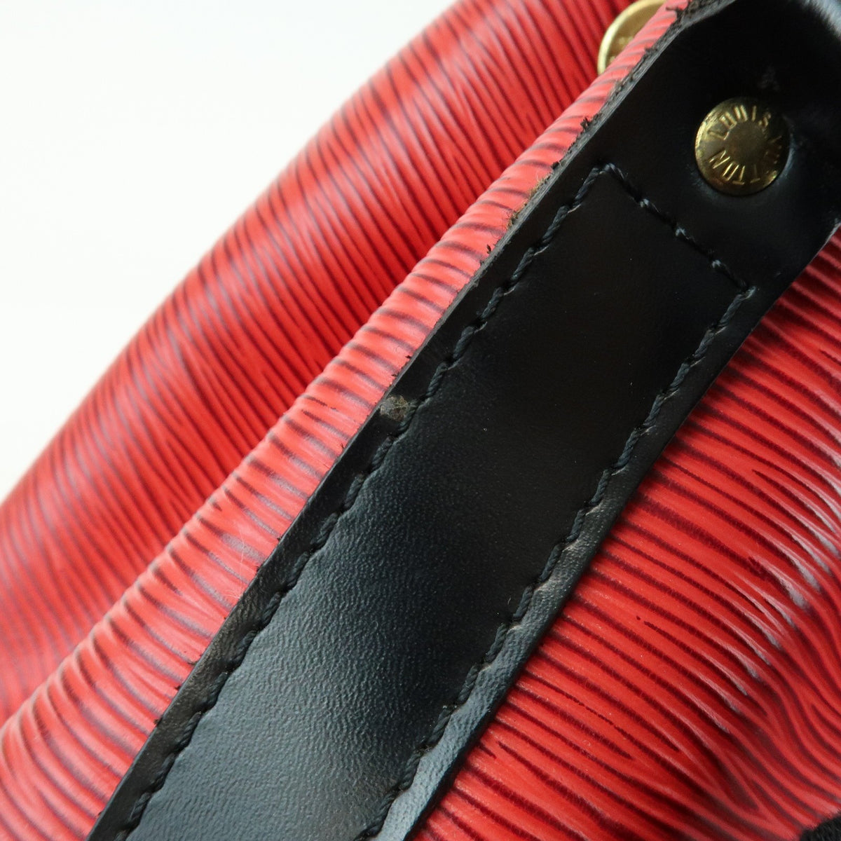 Louis Vuitton Bicolor Petit Noe Epi Leather, Red, Leather, Handbag