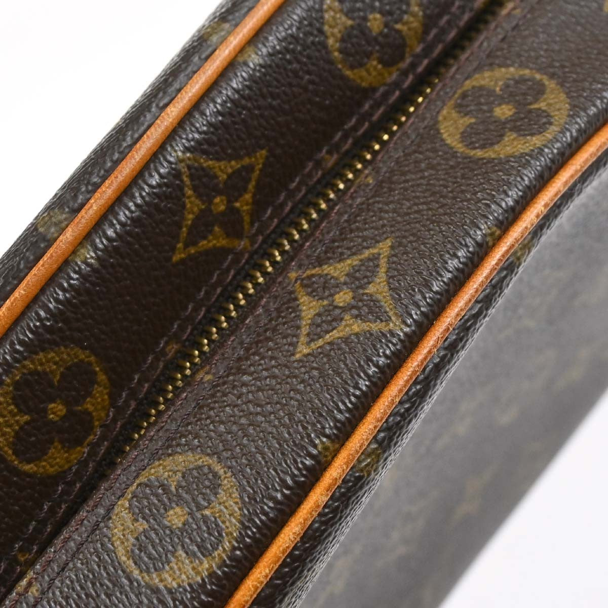 Louis Vuitton Blois Monogram Canvas, Brown, Canvas, Shoulder Bag