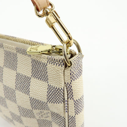 Louis Vuitton Pochette Accessoires Damier, White, Canvas, Clutch