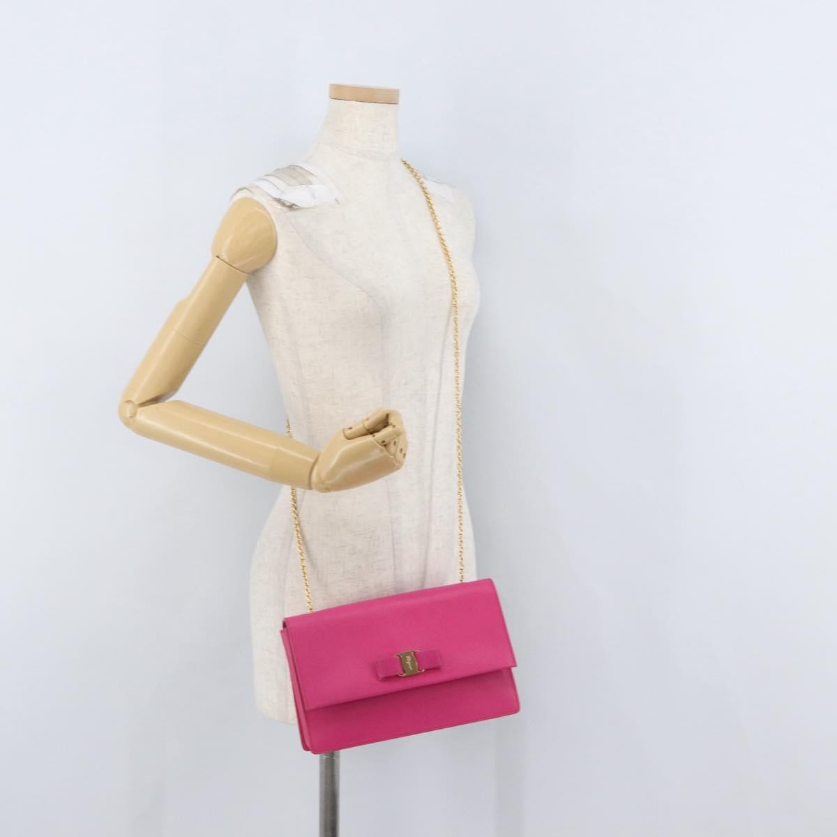 Salvatore Ferragamo Vala Chain Leather, Pink, Leather, Shoulder Bag
