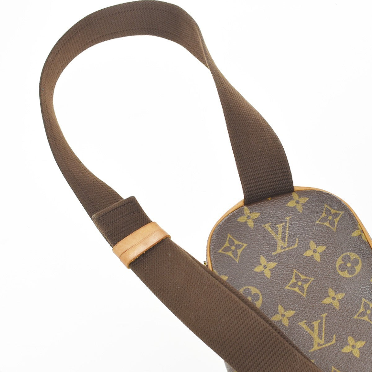 Louis Vuitton Pochette Gange Monogram Canvas, Brown, Canvas, Clutch