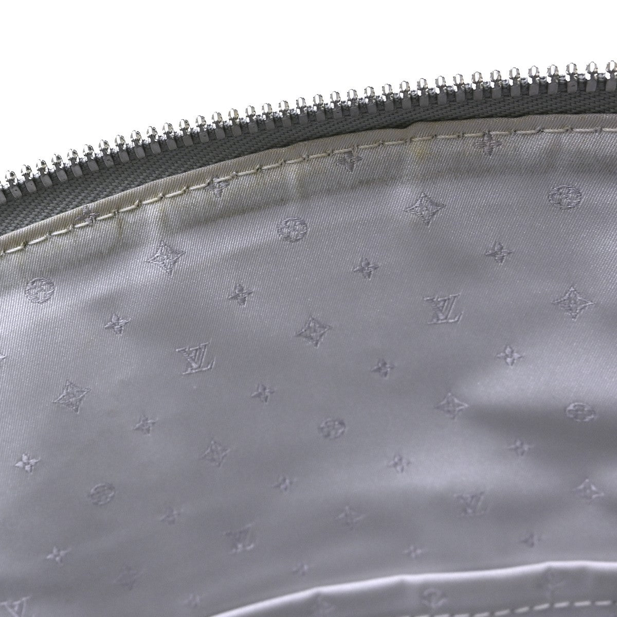 Louis Vuitton Suhali Lockit Leather, Silver, Leather, Handbag