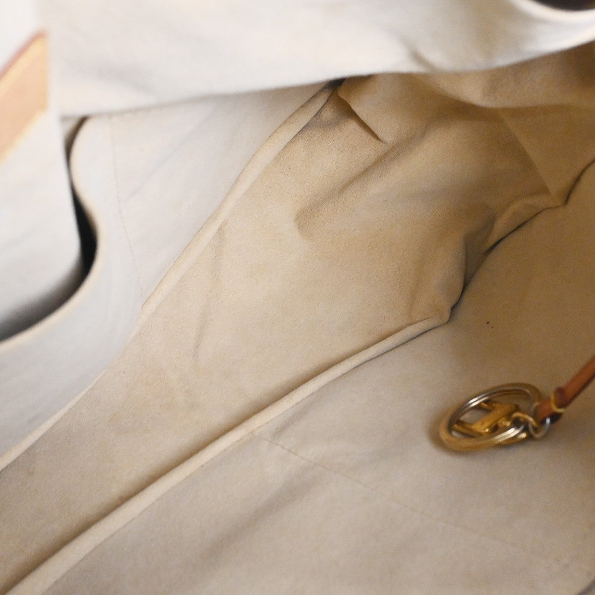 Louis Vuitton Artsy Monogram Canvas, Brown, Canvas, Handbag