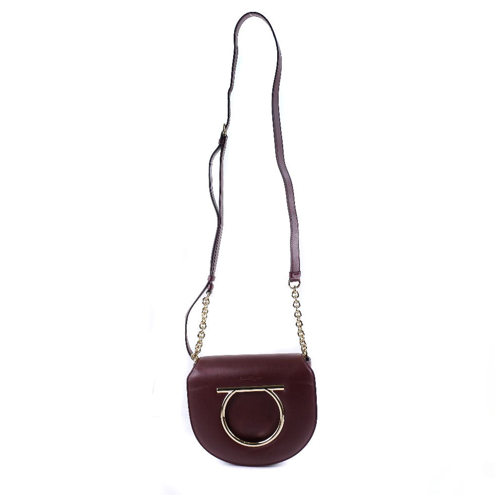 Salvatore Ferragamo Gancio, Burgundy, Leather, shoulder